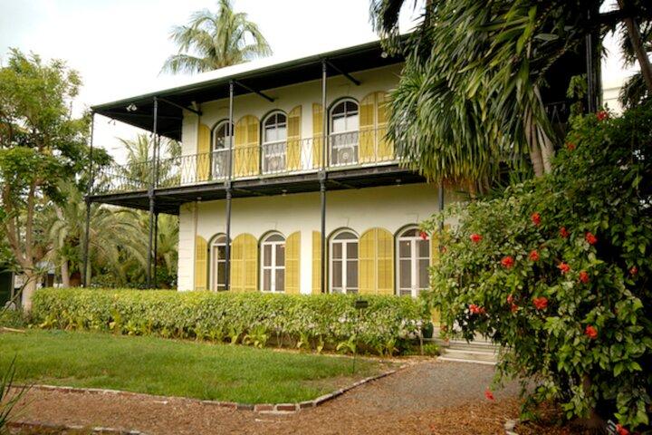 Key West's Old Town Treasures: A Self-Guided Audio Tour
