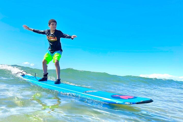 Hawaii-ejede og drevne surflektioner i Kihei, Maui