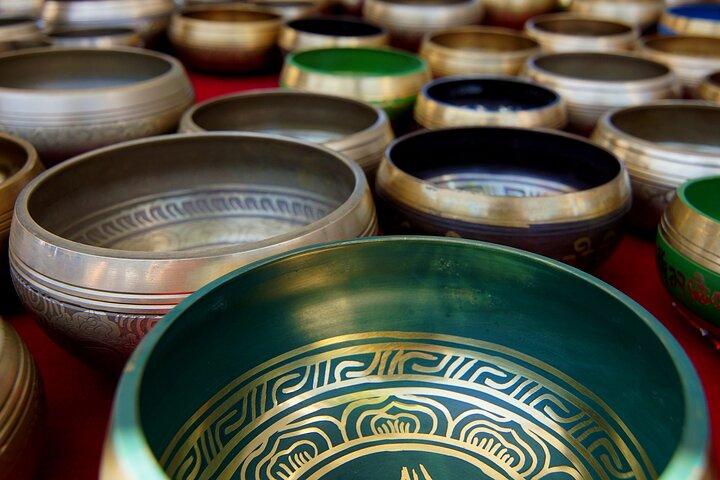 Sound Bath Meditation og Yoga Experience: Detailterapigave til kvinder