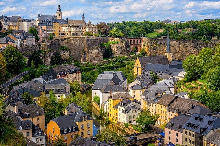 Jogo romântico da Cidade do Luxemburgo: Excursão a pé e caça ao escavadeiro