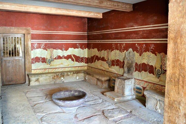 Knossos Palace, Museum & Rethymno by Privat tur fra Chania