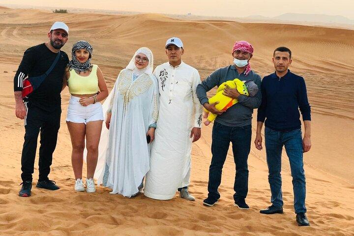 Dubai Desert Safari 4x4 Dune Bashing con cammello