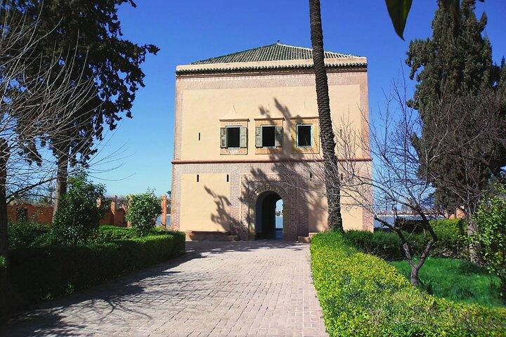 Marrakech: Koutoubia, Menara & Secret Gardens Tour