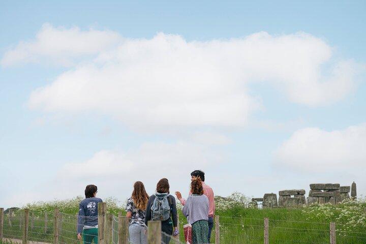 Stonehenge Private Full Day Tour fra Bath for 2-8 gæster