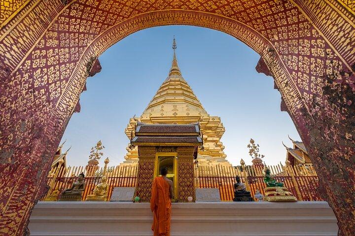 Halvdags Doi Suthep & Hmong Hill Tribe