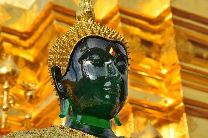 Halvdags Doi Suthep & Hmong Hill Tribe