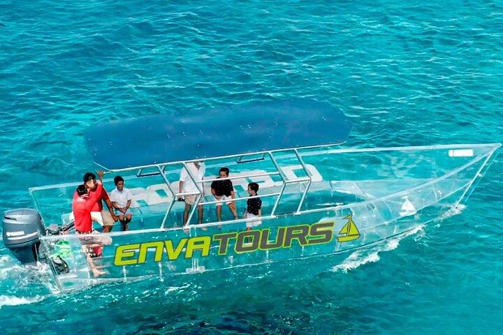 Esplora i Caraibi in Amazing Clear Boat Tour a Cozumel