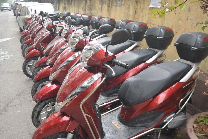 Hanoi Private Motorrad Essen Touren Geführt von Frauen