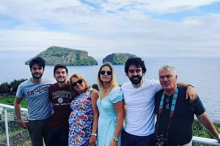 Tour de l'île en van (journée complète) | Île de Terceira