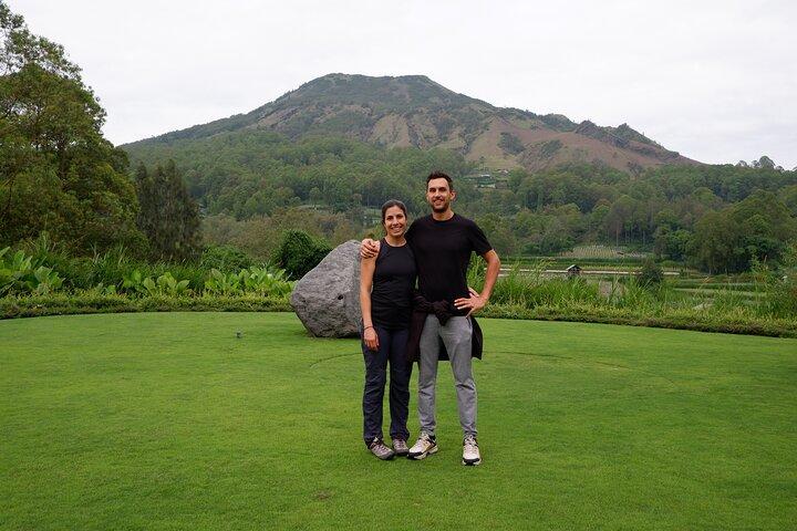 Bali: Guidet Mount Batur Sunrise Trekking og Natural Hot Spring Tour