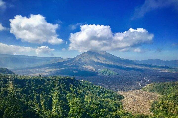 Batur : Sunrise Mountain y Jeep Trekking