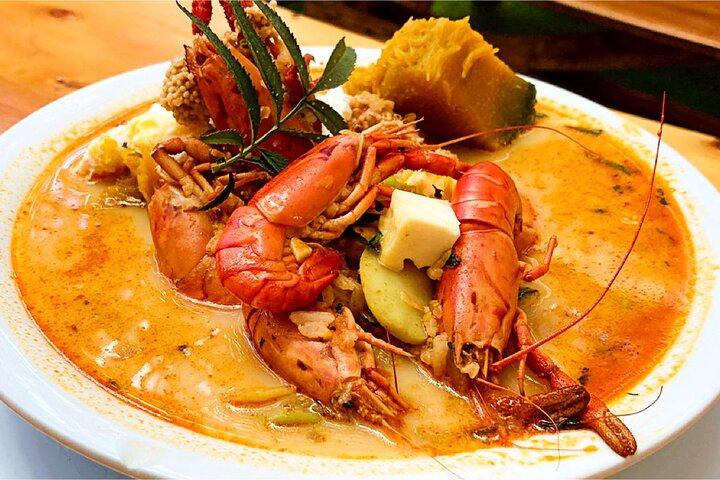 Une visite gastronomique guidée de 3 heures avec 4 restaurants emblématiques d'Arequipa
