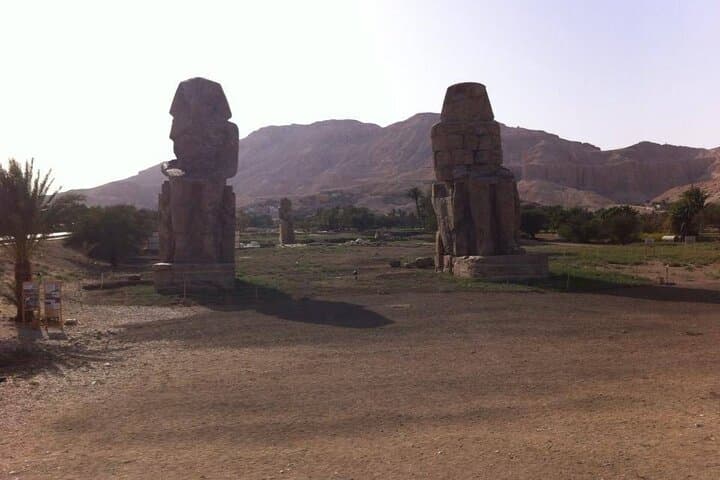 Best Luxor Day Tour visit East and West Nile Banks