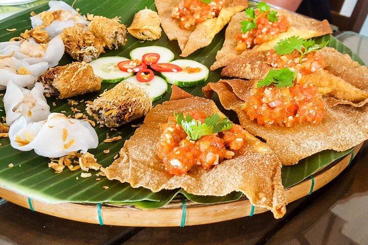Hoi An Food Tasting & walking-market tour