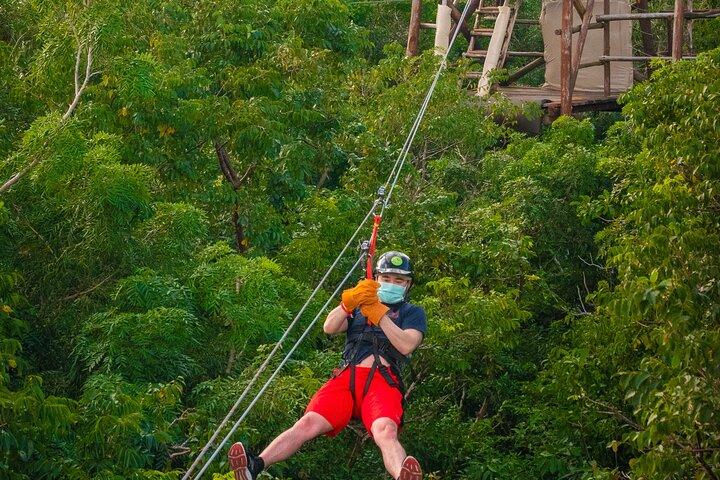 Aventure en tyrolienne et plage à Cozumel