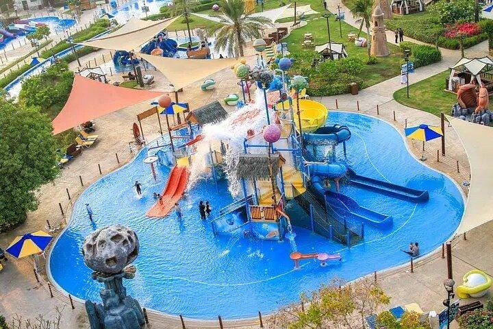 Parque acuático del Reino de las Perlas e Isla de las Leyendas