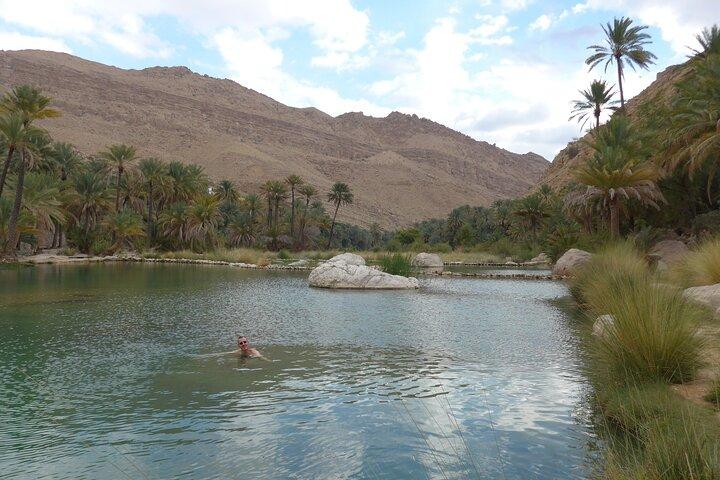 Private Tour - Whaiba Sand & Wadi Bani Khaled