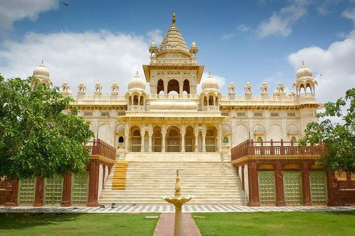Visite guidée d'une journée à Jodhpur au départ de Jaipur avec déjeuner et entrée
