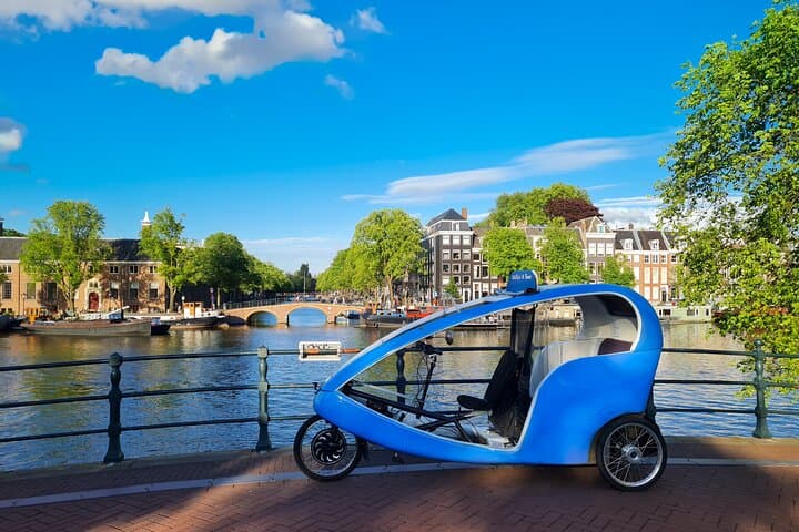 Amsterdam Pedicab City Tour (2 hours)