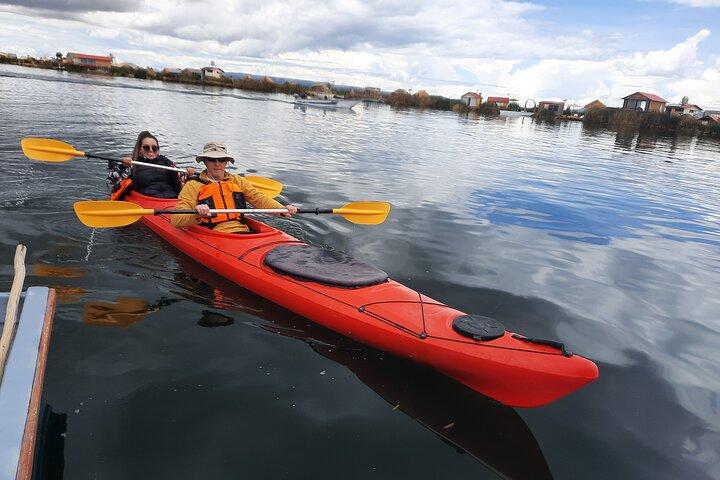 3 Horas de Rota ao Pôr do Sol em Kayak pelo Lago Titicaca