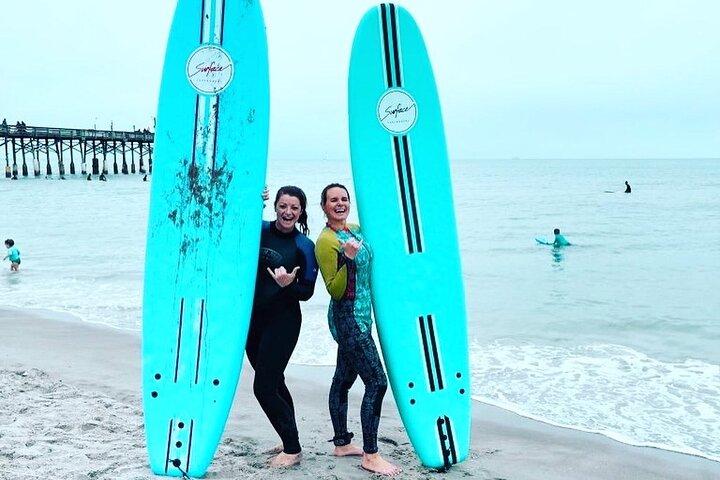 Clases de surf de una hora con instructor experimentado en Cocoa Beach