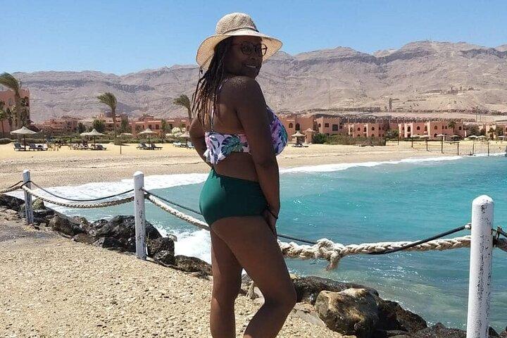 Private Day Trip to El Sokhna Red Sea Beaches from Cairo with Lunch