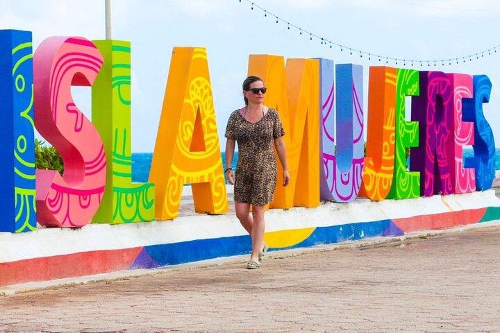 Isla Mujeres, Tour Privado Y Guiado En Catamarán