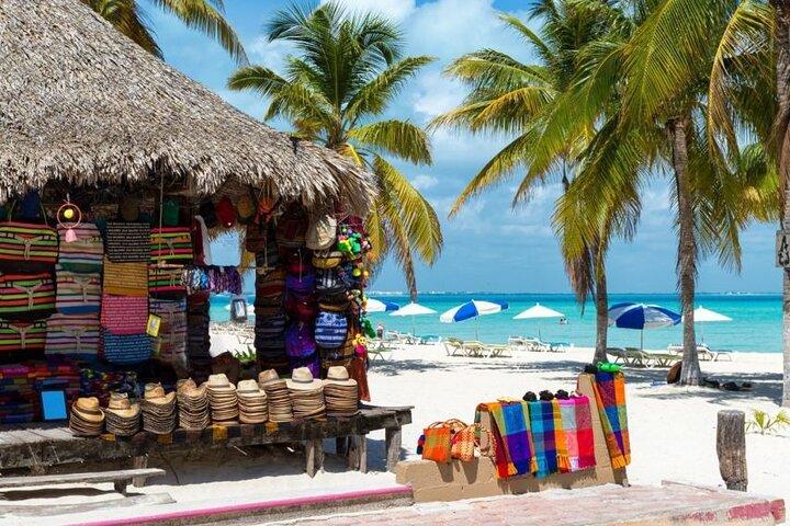 Isla Mujeres, Tour Privado Y Guiado En Catamarán