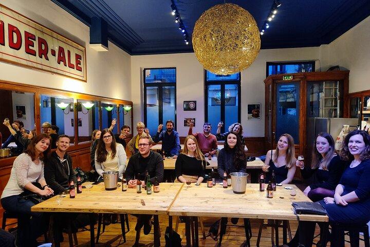 Bruselas experiência de degustação de cerveja divertida e interativa