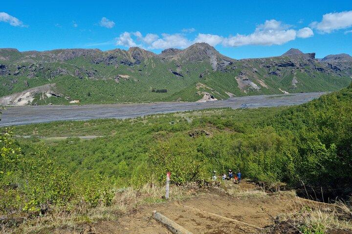 þórsmörk氷河と滝へのプライベートツアー