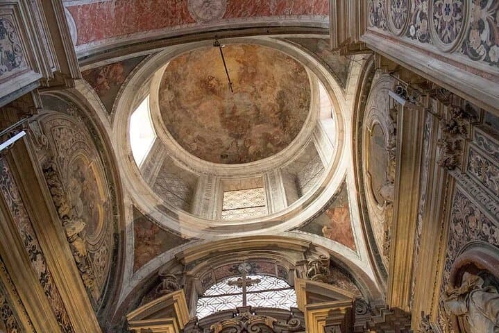 Tour of the historic center of Naples and National Archaeological Museum with local guide