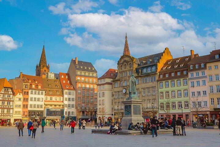 Strasbourg självguidad stadsvandringstur och skattjakt