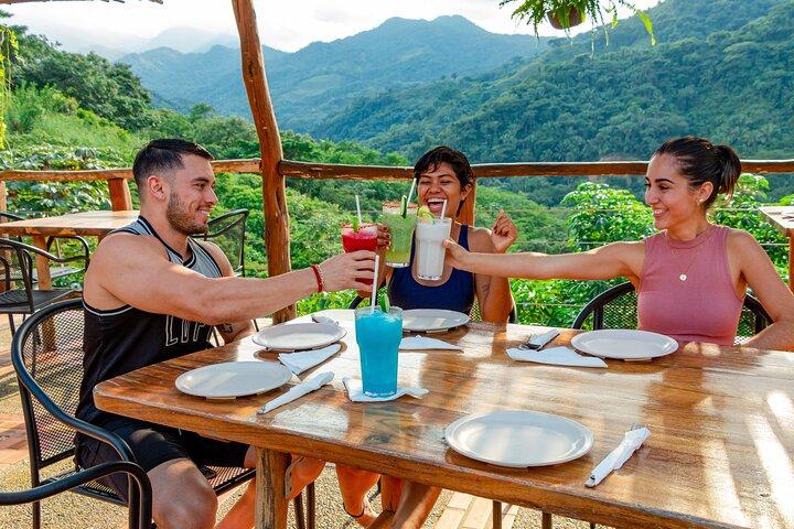 Puerto Vallarta Canopy Tour : Seilrutschen und Maultierfahrt in der Sierra