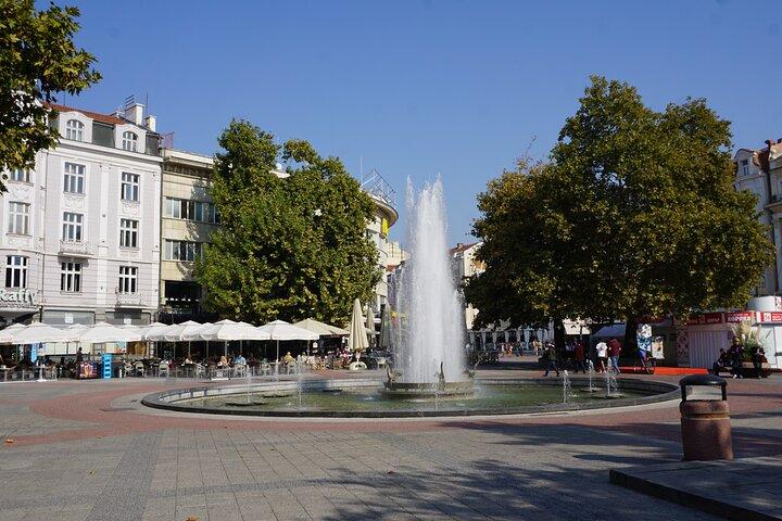 Stadtrundfahrt Sofia und Plovdiv – Ein Tag mit kleiner Gruppe