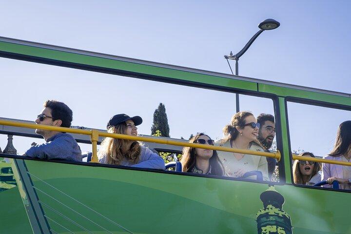Hop-on hop-off bustour door Sevilla gedurende 48 uur