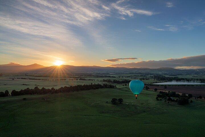 Sunrise Mansfield Heteluchtballonvlucht met GoPro Foto