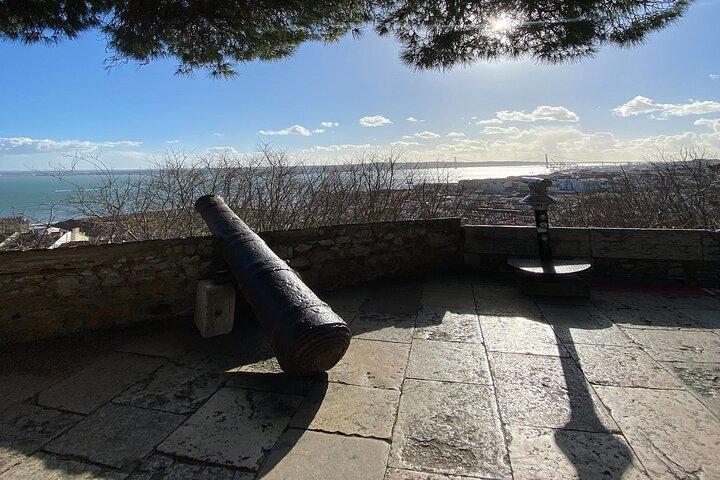 E-biljett till St. George med Audio Tour och Lisbon City Audio Tour