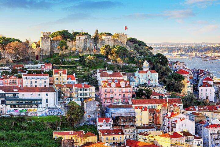 E-biljett till St. George med Audio Tour och Lisbon City Audio Tour