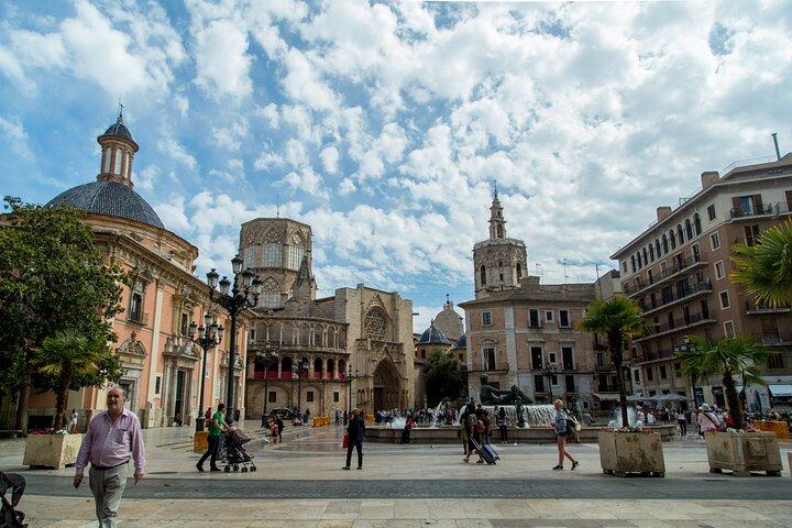 PRIVAT Walking Tour Historical Center med lokal ekspert