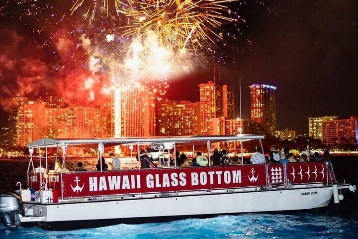 Excursão Waikiki Glass Bottom Boat Fireworks