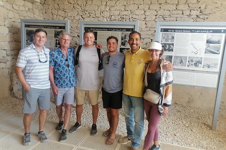 Luxor East and West Bank Tour with Egyptologist
