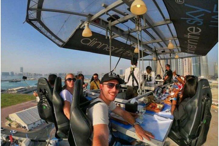 Dubai Night Private Tour met diner in de lucht bij Dubai Marina