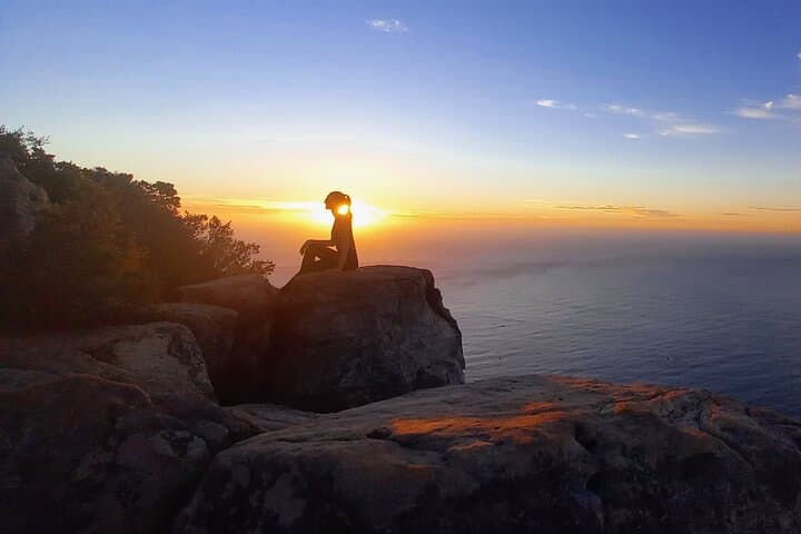 Lion's Head Hike for Sunrise with coffee/tea or Sunset