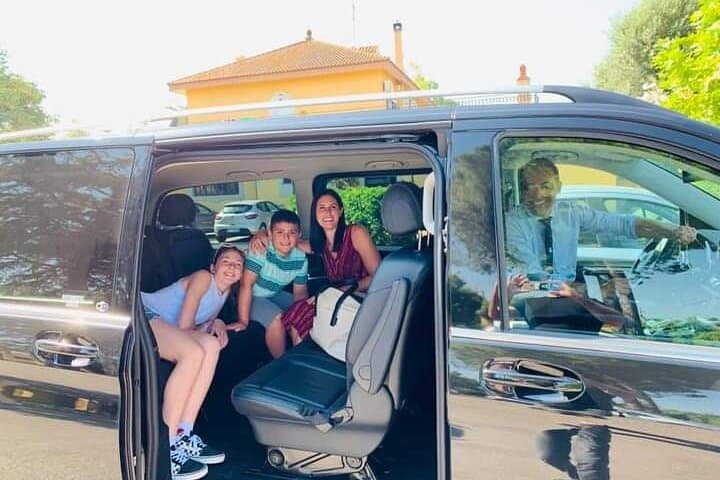 Private transfer from Napoli to Sorrento