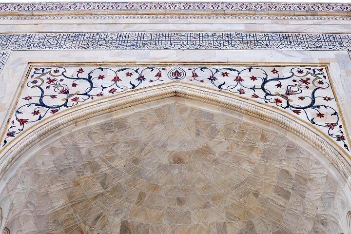 Full Day Taj Mahal, Agra Fort & Baby Taj Tour from Delhi by Car