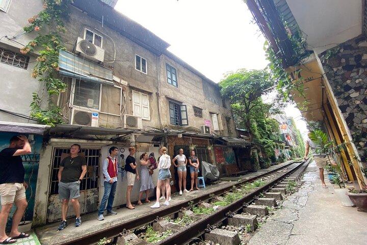 Hanoi Vintage Vespa City Tours