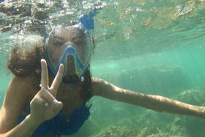 Excursão de caiaque para Cova dels Coloms de Platja Mascarat