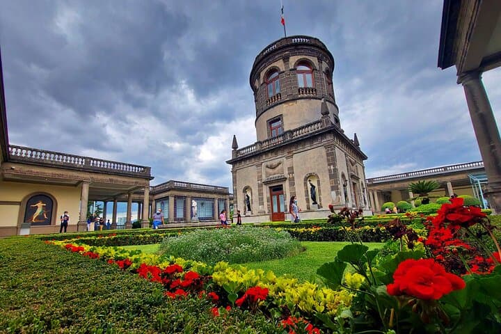 5 Hour Tour through Chapultepec, Anthropology Museum and Castle