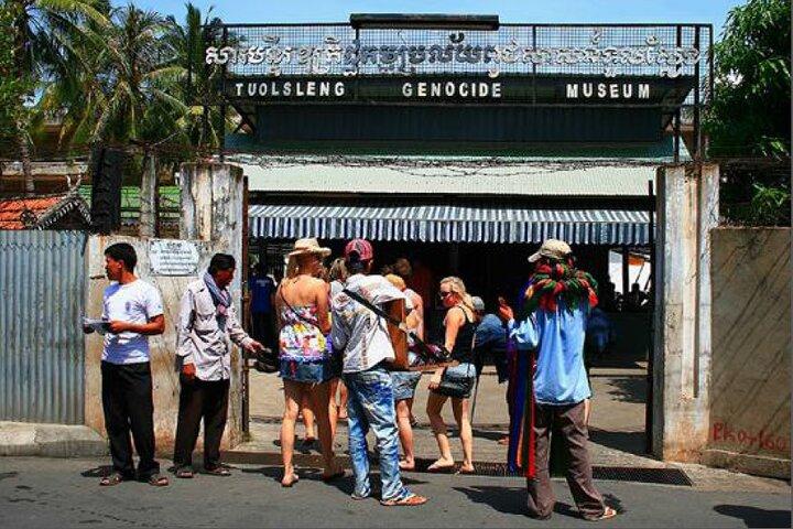 Tuol-Sleng-Genozid-Museum (S-21) und Choeung Ek Killing Fields Tour