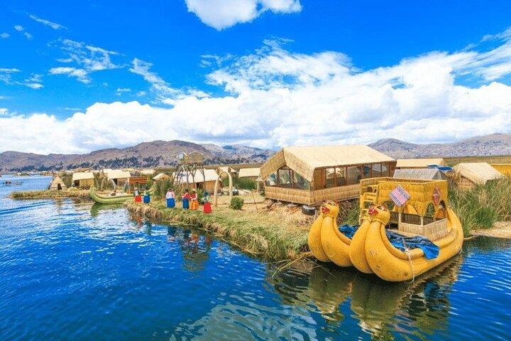 Excursão de dia inteiro ao Lago Titicaca para Uros e Ilhas Taquile